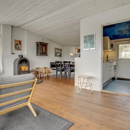 Taimi - 200m From The Sea By Interhome Feriehus *